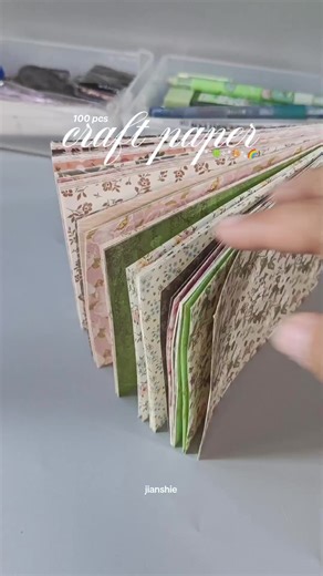 100 Craft Papers for Journaling and Scrapbooking