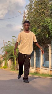 93K views · 5.4K reactions | Je reviens dans un nouveau Ray famille restons connectés ❤️ 237 mbolé… #camerountiktok #viralreelschallenge #viraltiktokchallenge #Danse237 #danse #deboy | Deboy le monstre | Facebook