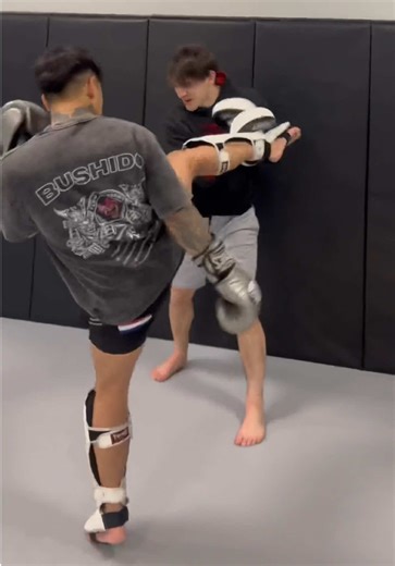 Focused pad work | Barbell Pad Exercises