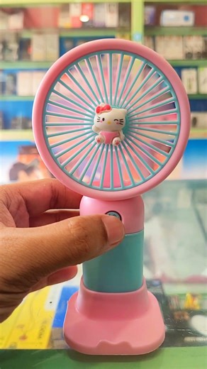 വേനൽക്കാലത്തെ നേരിടാൻ ഇതാ ഒരു ക്യൂട്ട് ഗാഡ്‌ജെറ്റ്! 🌬️ | Hello Kitty Mini Fan🔋 Rechargeable Mini Fan