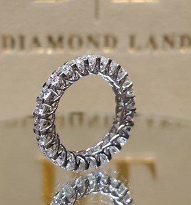 2.5K views · 1K reactions | Eternity ring for an eternal love Code number: WR4306 | Diamond Land | Facebook