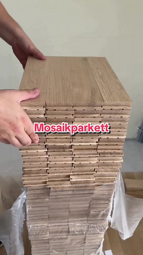 Mosaikparkett aus Massivholz: individuelles Stabparkett als Kunstwerk