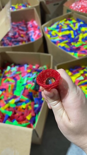 2K views · 25 reactions | Please let me know how I can fix this!  Get your own mesh + marble from @Fidget Toys Plus  #mrsbench #mrsbenchfi | Mrs. Bench | Facebook