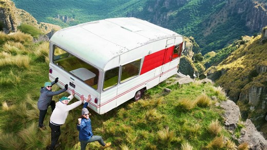 This boat roll went so far... it didn’t feel real