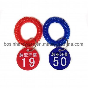 [Hot Item] Round Plastic Key Tag with Wrist Spiral