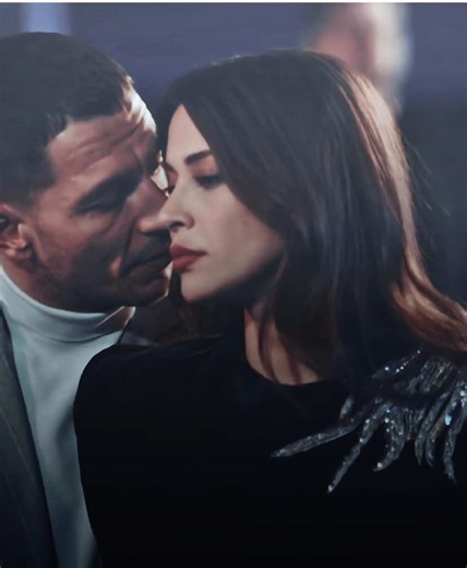 Experience Goosebumps with Captivating Vibes