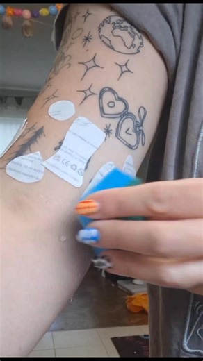 Customising my little lego minifigure tattoos with temporary tattoos (Spooky Edition!) 🎃 👻💚 #halloween #lego #tattoos #interactivetattoos #glowinthedark #tattooartist #tattooapprentice #temporarytattoos #cooltattoos #spookyseason #creativetattoos | World of Olive