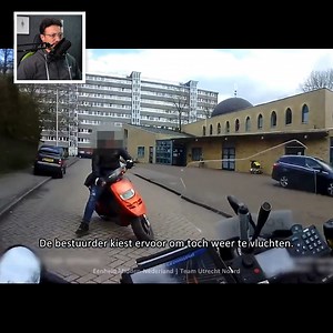 Rollerfahrer versucht Motorradpolizist auszutricksen in Holland 😱 | FaxxenTV