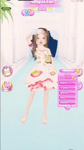 Theme: Neapolitan Dress to impress Roblox