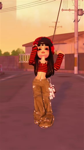 Little Miss Hot ⛽️#roblox #kuv #kuvglow #girlsset #kpop