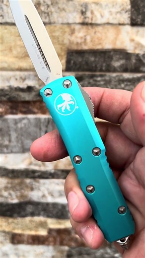 Microtech UTX-85 D/E #knivesdaily #bladeshow #edc