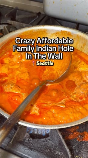 Trying the BEST Indian food in Seattle!? A family run hole in the wall!