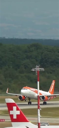 EasyJet Airbus A320 Berlin Livery ￼ #automobile # aviation #plane