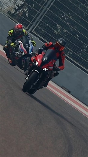 #BMWS1000RR #zx10r #z800 #z900 #z1000 #ducatisuperleggera #sportbike #Yamaha R1#viral shots