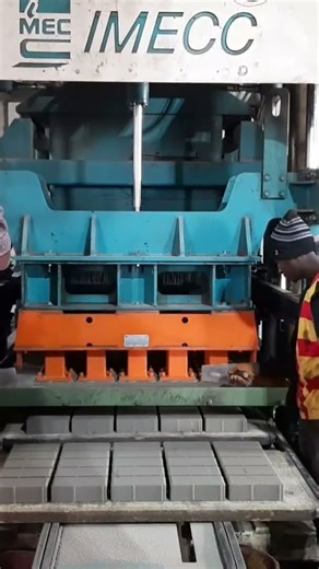 Efficient Interlock Paver Production #smartblockline #automation