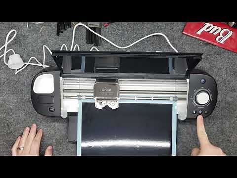 How to use a cricut explore air 2 for your Rc Racing needs? Lets make some decals for your buggy