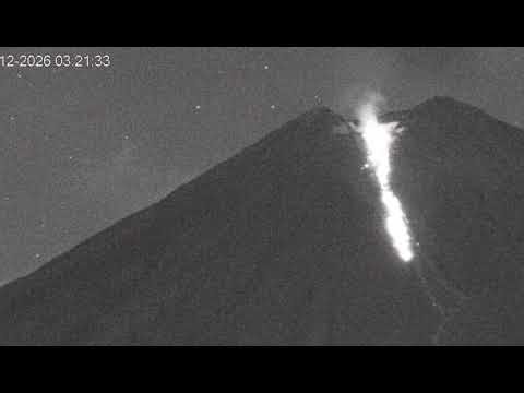 April 12, 2026: Meteor left side of Semeru Volcano