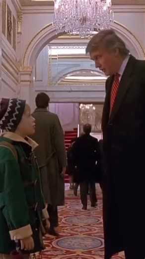 eyesneverliechico on Instagram: "At the time of filming Home Alone 2: Lost in New York (1992), Donald Trump owned the Plaza Hotel. Director Chris Columbus revealed that Trump allowed the production to film at the Plaza, but with one condition: he had to have a cameo. 🤯"
