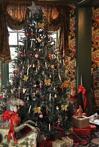 Home for the Holidays  at the House of the Seven Gables