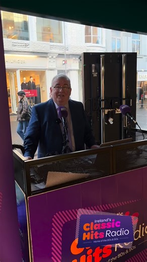 @radioaido is LIVE from @hollandandbarrett_ie on Shop Street in Galway with the @40dayhealthchallenge from 10am until 2pm🏋️!! @randox_health will be doing Body Composition Scans to test your metabolic age, visceral fat levels, hydration levels and more!! If you’re in the area pop in and say hello!!!💜🎙️ #irelandsclassichitsradio #Galway #40dayhealthchallenge #90smusic #80smusic | Ireland's Classic Hits