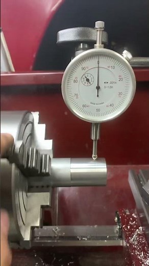 HF 9"x20" lathe - Practicing removing and installing stock on a 4-jaw chuck….