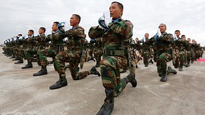 Cambodia PM gives ultimatum to Laos over ‘invasion’