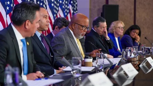 Democrats warn of 'whitewash' five years after January 6 Capitol attack, while Trump rallies with Republicans