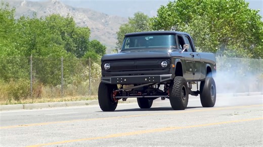 Dodge Power Wagon custom build brutal burnout and acceleration