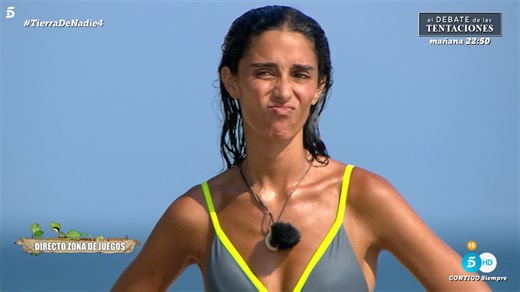 ‘Supervivientes: Tierra de nadie’: Carlos Sobera ofrece a Claudia Martínez un test de embarazo  | Programas | LOS40