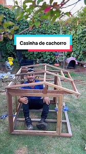 Casinha de cachorro estilosa com material de obra — DIY fácil