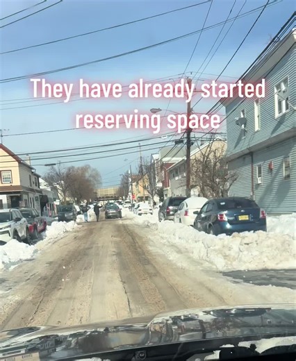 Precautions for Safe Driving in Snowy Conditions