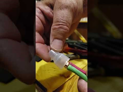 Sample of splicing two #6 gauge wires