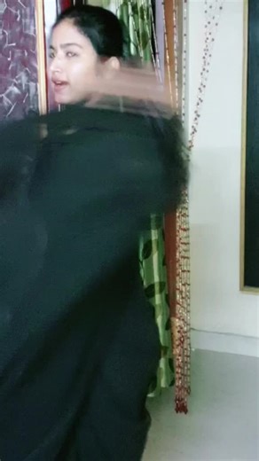 Traditional Indian Saree Dance Performance