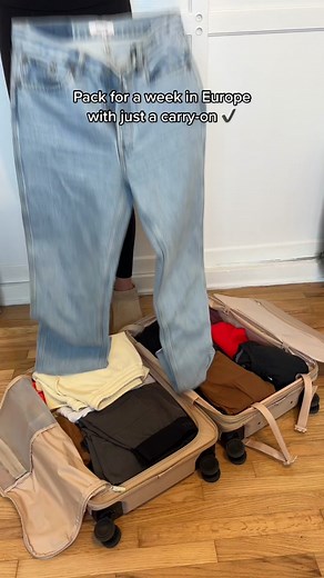 Maximizing Luggage Space: Compression Straps for Efficient Packing