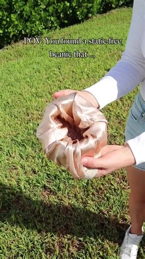 Emo Valissa on Instagram: "How Amazon Prime Can Help You Slash Shipping Costs on Multiple Items Amazon Prime isn’t just for fast shipping — it also optimizes costs when buying multiple items. Most Prime items ship for free, even from different warehouses. Tip: combine all Prime items in one cart — Amazon prioritizes merging them, avoiding split shipments. If you’re buying a non-Prime item, consider adding another product from the same warehouse to reach the free shipping threshold. You save mone