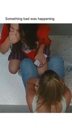 Memes | Comedy | Culture on Instagram: "“The Fallout” (2021) is a powerful teen drama film written and directed by Megan Park. The story follows Vada Cavell (Jenna Ortega), a high school student whose life is changed forever after surviving a tragic event at school. Struggling to process her trauma, Vada withdraws from her family and friends as she tries to make sense of her emotions and the world around her. In the midst of her grief, she forms an unexpected bond with Mia (Maddie Ziegler), a cl