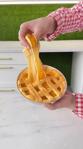 GTCREATIONSLIME 🇮🇹 on Instagram: "We’re cooking up something SWEET with slime! Watch us create the perfect SLIME Apple Pie using our Apple Pie Cooking Kit, packed with satisfying textures and cozy fall vibes. Now available on our website! grab yours at www.gtcreationslime.shop and make your own slice of squishy heaven! 🍏"