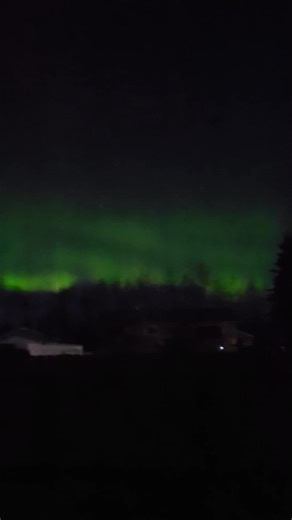 19 reactions | The Northern lights are dancing tonight | Shane P. Hraban | Facebook