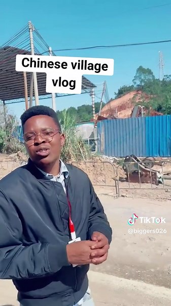 Exploring Life in a Chinese Village: A Vlog Experience