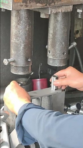 ⚙️🔩 Industrial Mechanical Linkage Pressing and Assembly Workflow