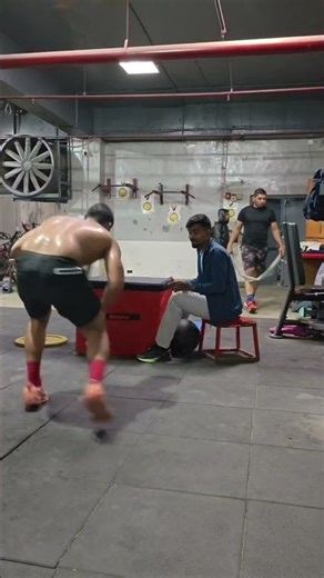 This plyometric workout with CrossFit-style bodyweight footwork is built for wrestlers real power l