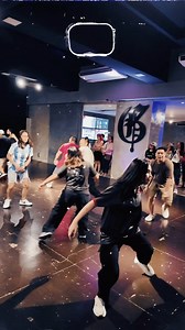 WHAT A FUN ADULT HIP-HOP CLASS W/ TEACHER @gforce_ish 😍👏🏻🔥 BOOK YOUR CLASS NOW! (Open Classes Available EVERYDAY) 🔗 www.gforcedancecenter.com #GForce #GForceDanceCenter #DanceForAll #MoreThanJustDance | G-Force Dance Center - Home Of The Celebrity Choreographers