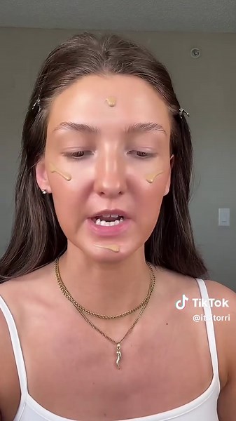 Easy Neutral Tone Prom Makeup Tutorial for 2025