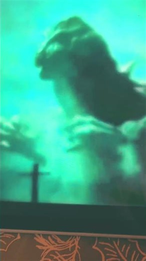Legendary giant beast wolf man vs Godzilla ( 1982 ) Godzilla’s assault on the train
