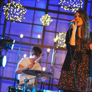 67 reactions | "Lift up your voice and sing out His praise - it's Christmas. Born is the King, rejoice in the day - it's Christmas. Make a joyful sound - it's Christmas..." Wir sehen uns morgen, denk daran, "ein Kilo Güte" mitzubringen! | Hillsong Church Germany | Facebook