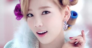 Girls Generation Twinkle Official Music Video