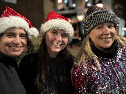 The Ladies Who Lark Christmas Outing on the River Thames with ‪@TowerofLondonRiverTour‬