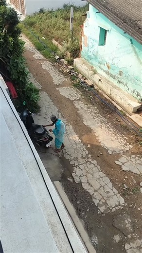 கொஞ்சம் கேளுங்களேன் social media influencer on Instagram: "இந்த 110 வயது பாட்டி செய்த செயல் பாருங்கள் #tamil #news #granny #konjamkelungalen443"