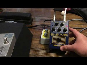 Tube Works Blue Tube pedal