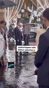 79K views · 893 reactions | Janvi Kapoor With Boyfriend  | Trending World | Facebook